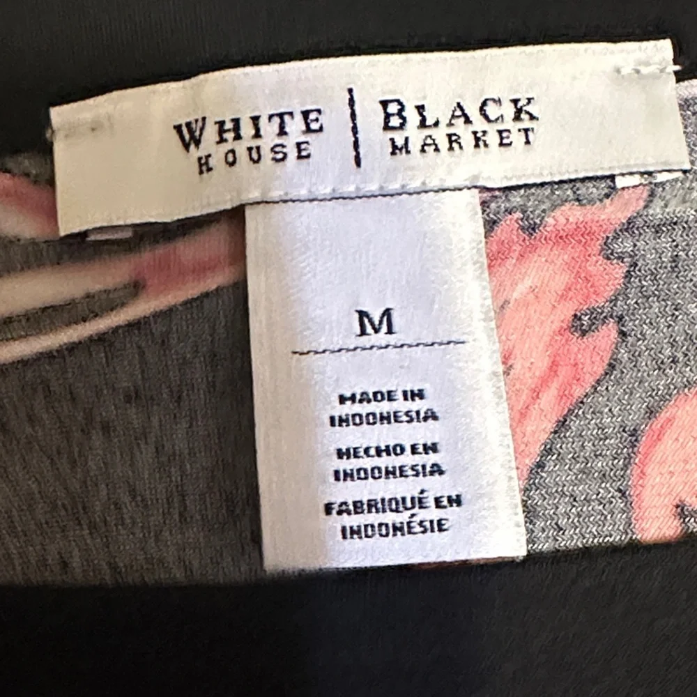 White House Black Market Black and pink and coral Floral Blouse - Picture 3 of 7